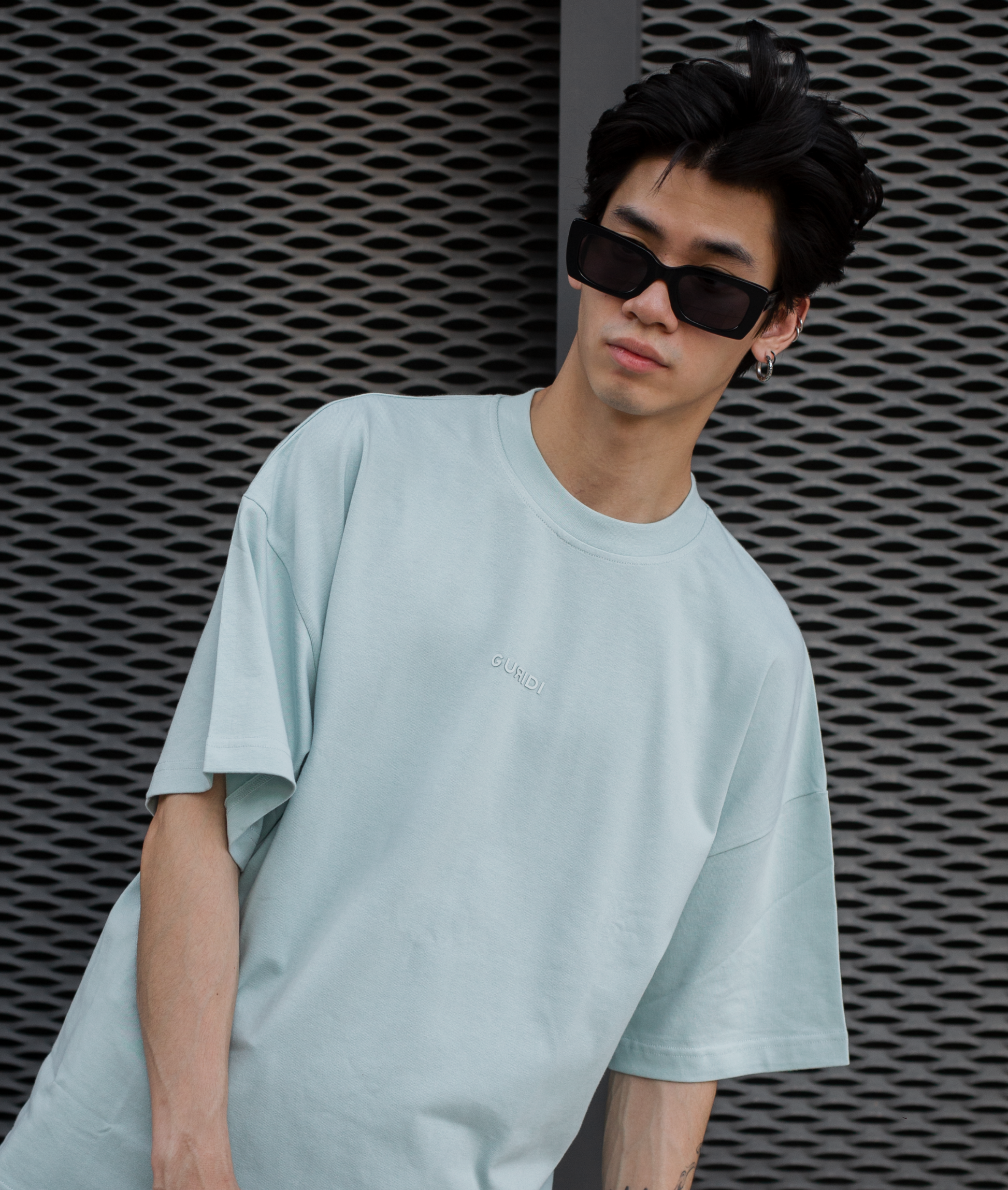 SKY BLUE ESSENTIAL - Guridi
