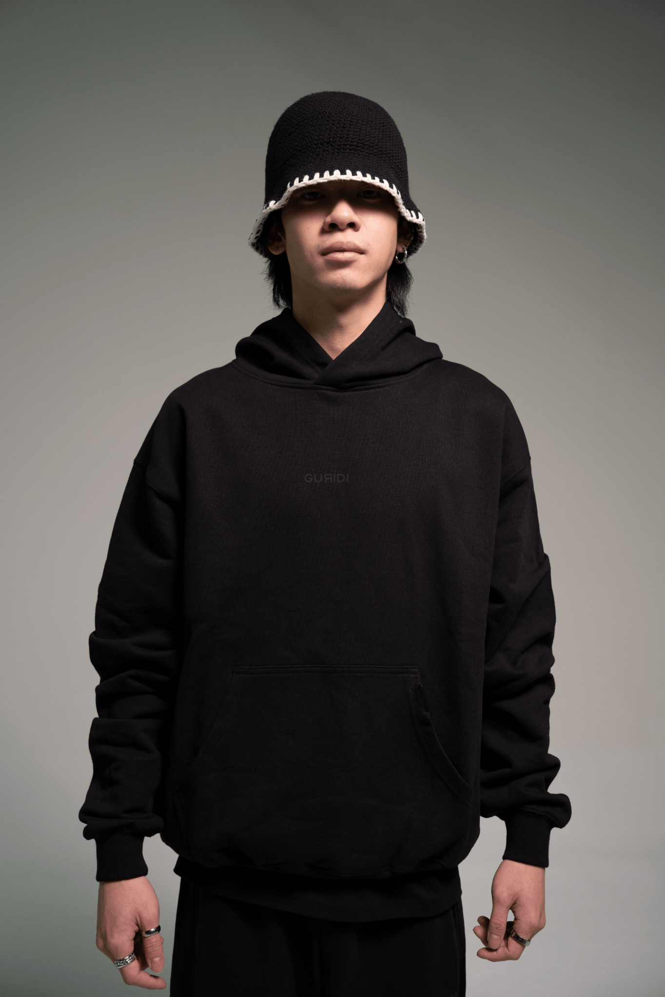 TRIPLE BLACK ESSENTIAL HOODIE - Guridi