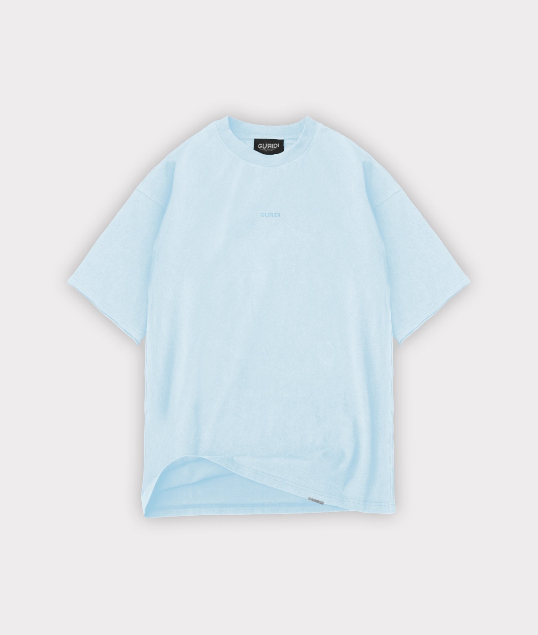 SKY BLUE ESSENTIAL - Guridi